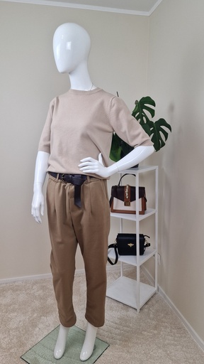 Scarlett trousers with belt caramel